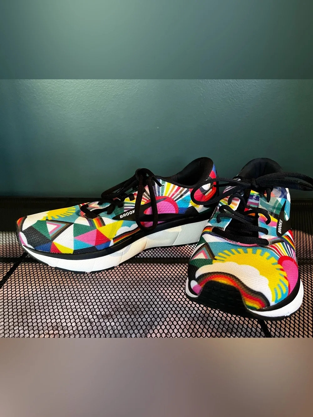 Brooks Trace 2 Run Proud Shoes